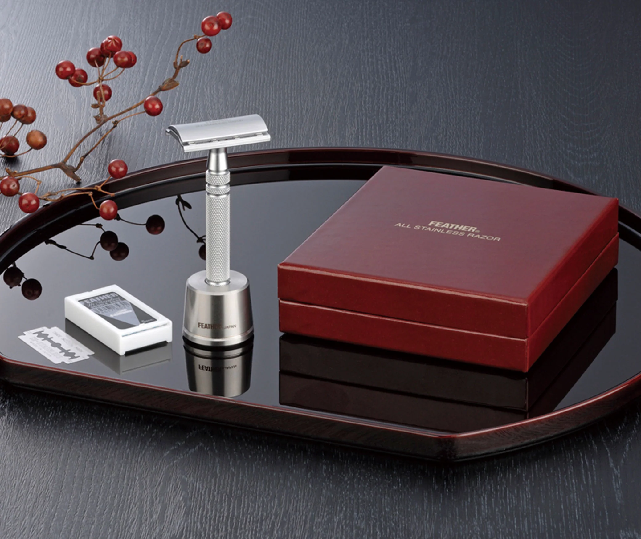 Feather All Stainless Safety Razor with Stainless Steel Stand AS-D2S - Image 5