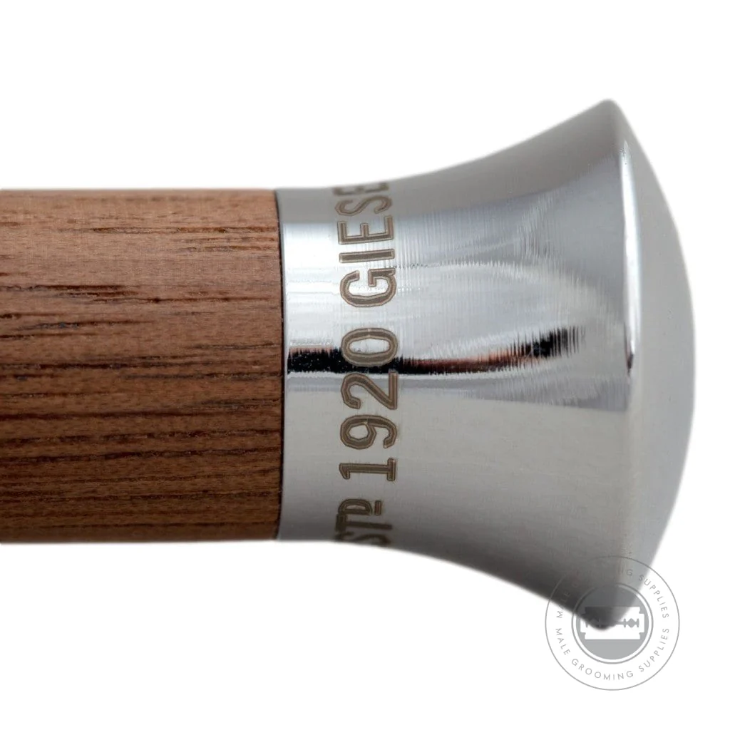 G&F Timor® Safety Razor 1920 with Walnut Handle 100mm - Image 2